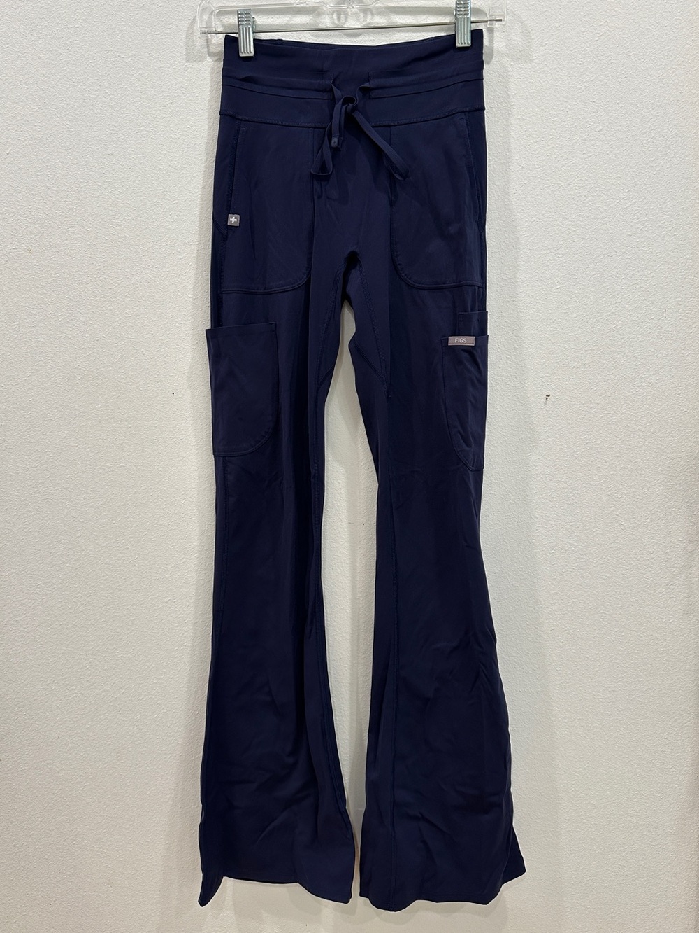 Figs Navy High Waisted Flare Scrub Legging size XS